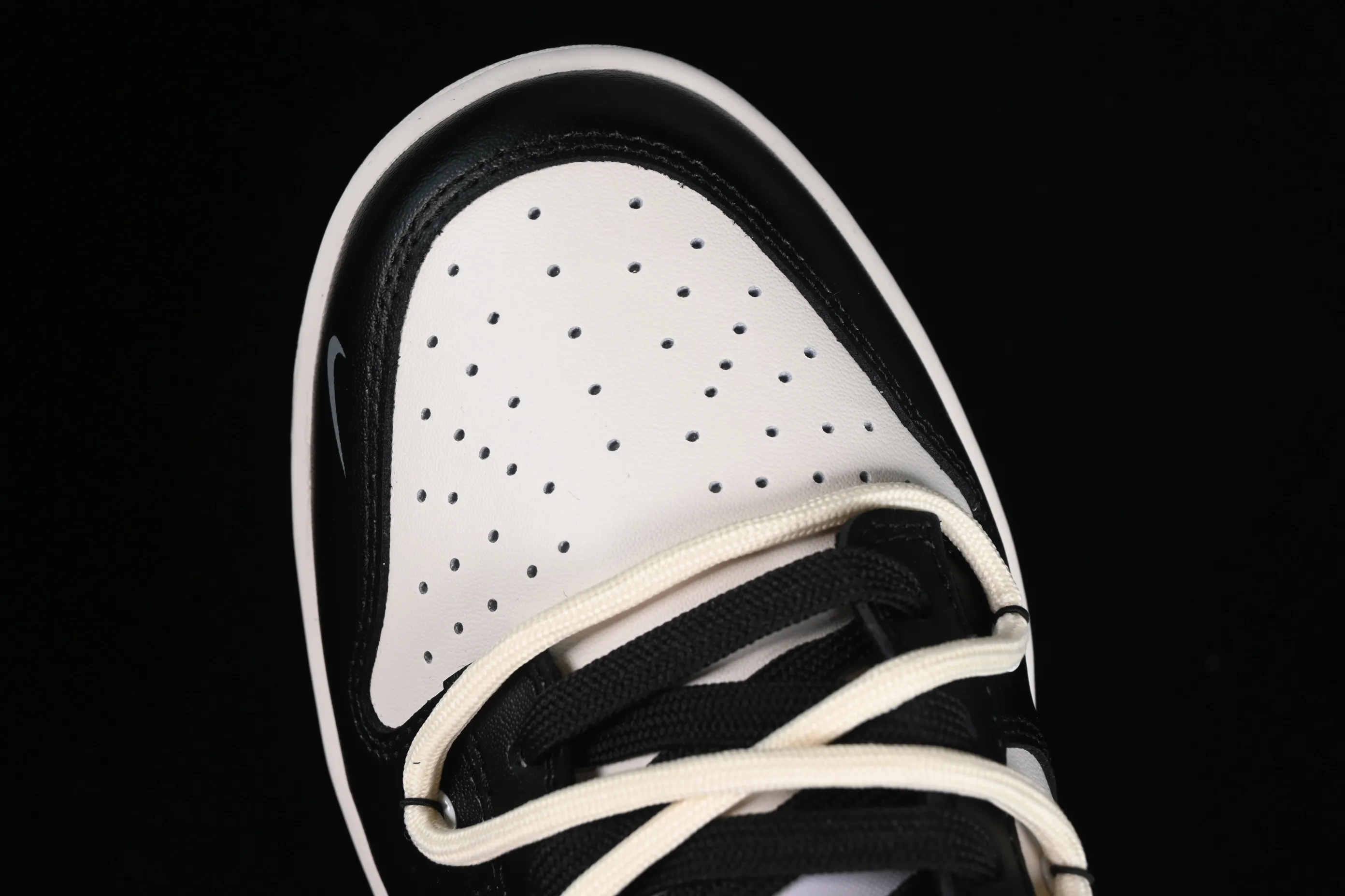 All Categories Nk SB Dunk Series Nk SB Dunk Low Low-top sneakers Nk Dunk Low Fast and Furious Distressed Oxidation Metal Punk SB strap low-top casual sneakers DD1391-100